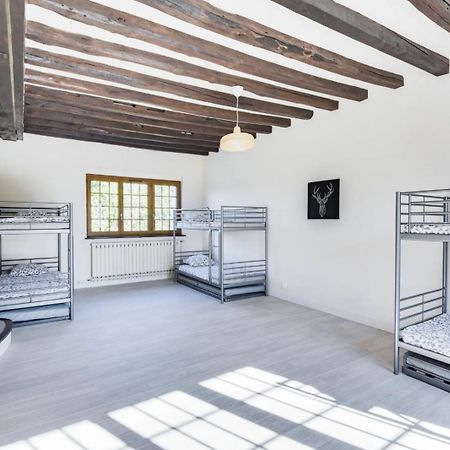 Crazy Villa Etisseaux 45 - Heated Pool - Volley Court - 1H30 Paris - 45P Saint-Maurice-sur-Aveyron Zewnętrze zdjęcie