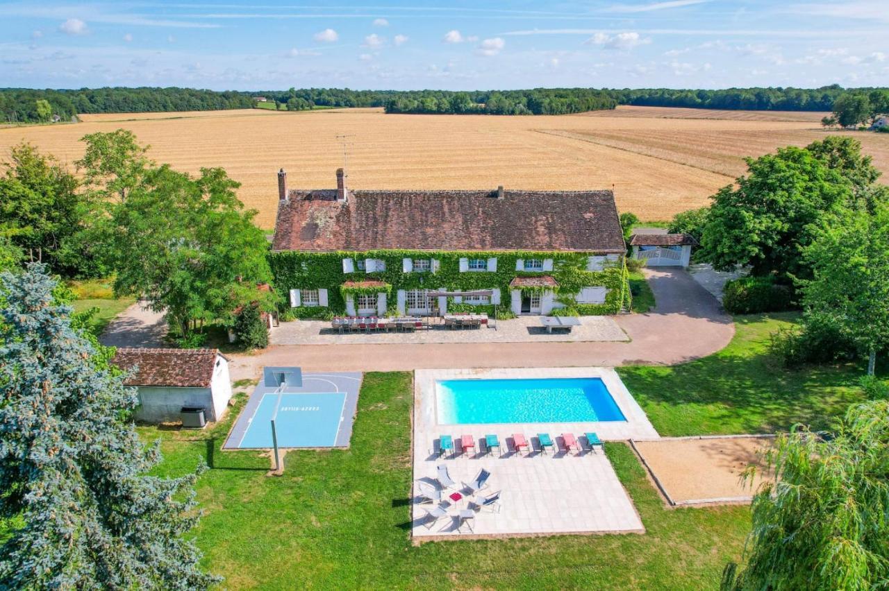 Crazy Villa Etisseaux 45 - Heated Pool - Volley Court - 1H30 Paris - 45P Saint-Maurice-sur-Aveyron Zewnętrze zdjęcie