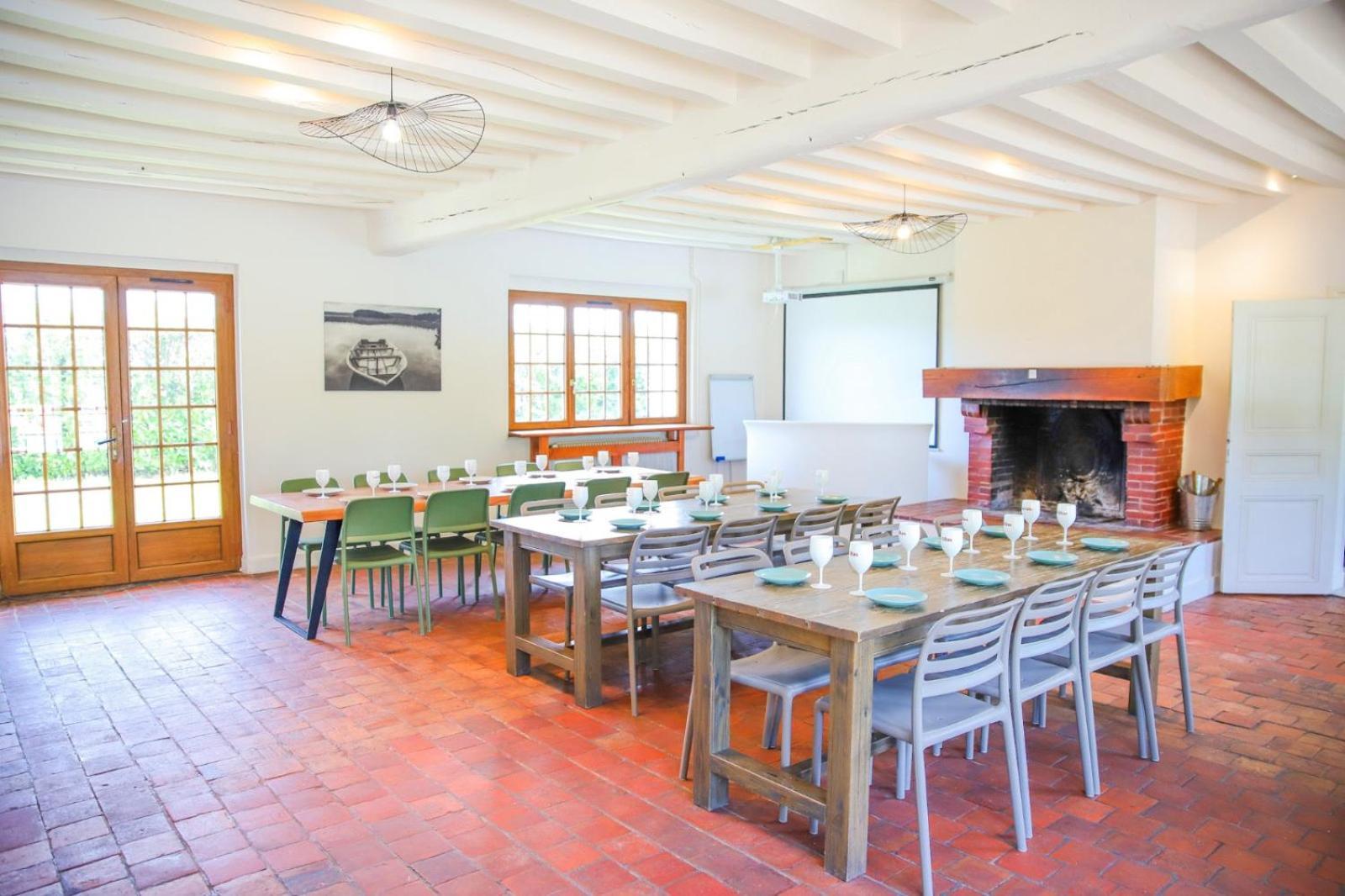Crazy Villa Etisseaux 45 - Heated Pool - Volley Court - 1H30 Paris - 45P Saint-Maurice-sur-Aveyron Zewnętrze zdjęcie